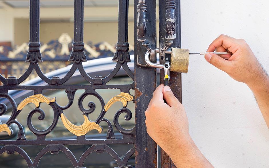 serrure de porte Noisiel